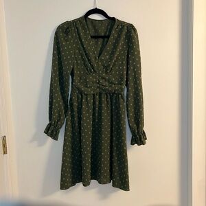 Short long sleeve dress